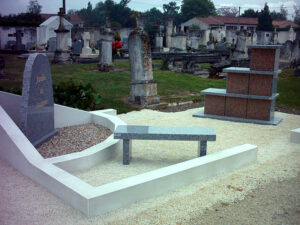 Columbarium Line 6 cases